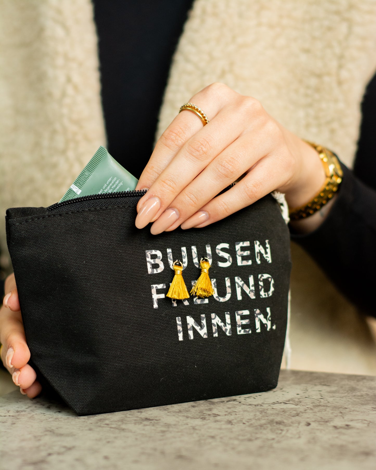"Patti Bag - black-leo" Von Hand gemacht. Von Herzen gedacht.