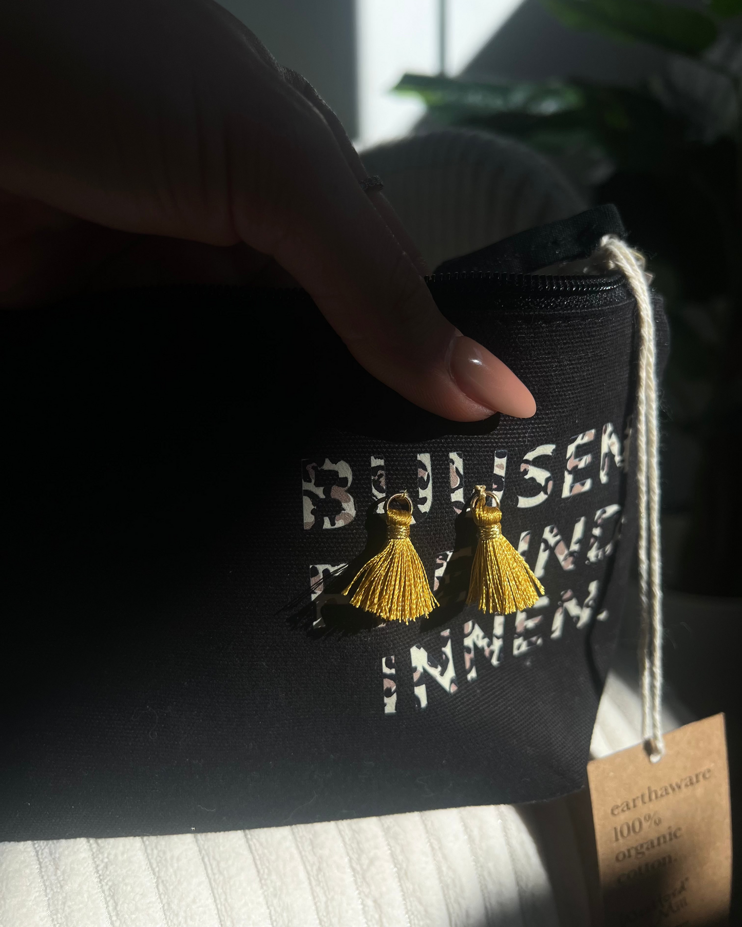 "Patti Bag - black-leo" Von Hand gemacht. Von Herzen gedacht.